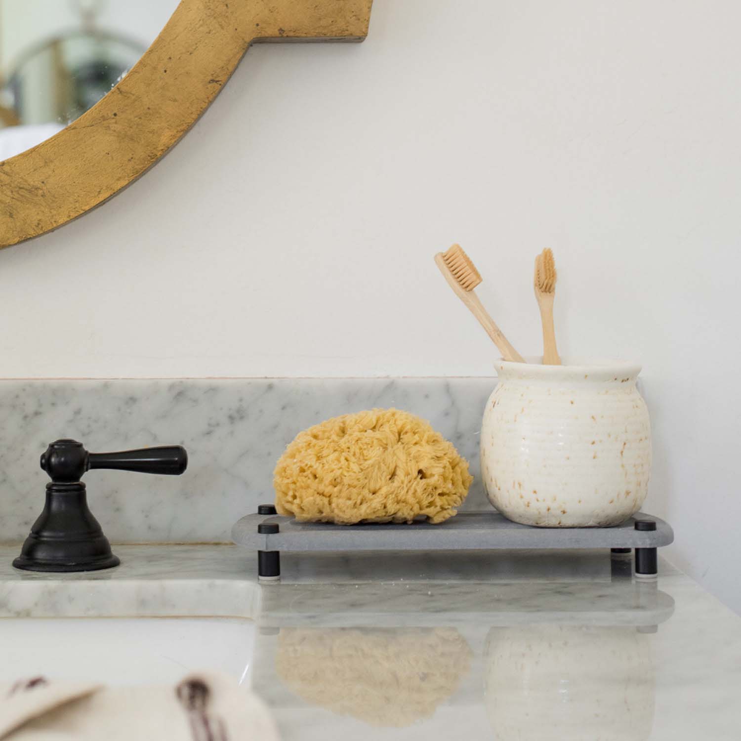 Sink Caddy by Dorai Home | Quick-Drying Home Essentials