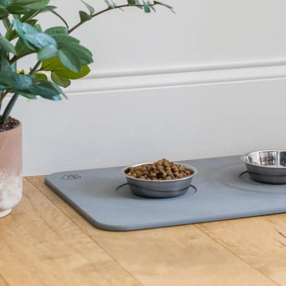 Dog Bowl Stone Base by Dorai Home | Quick-Drying Home Essentials