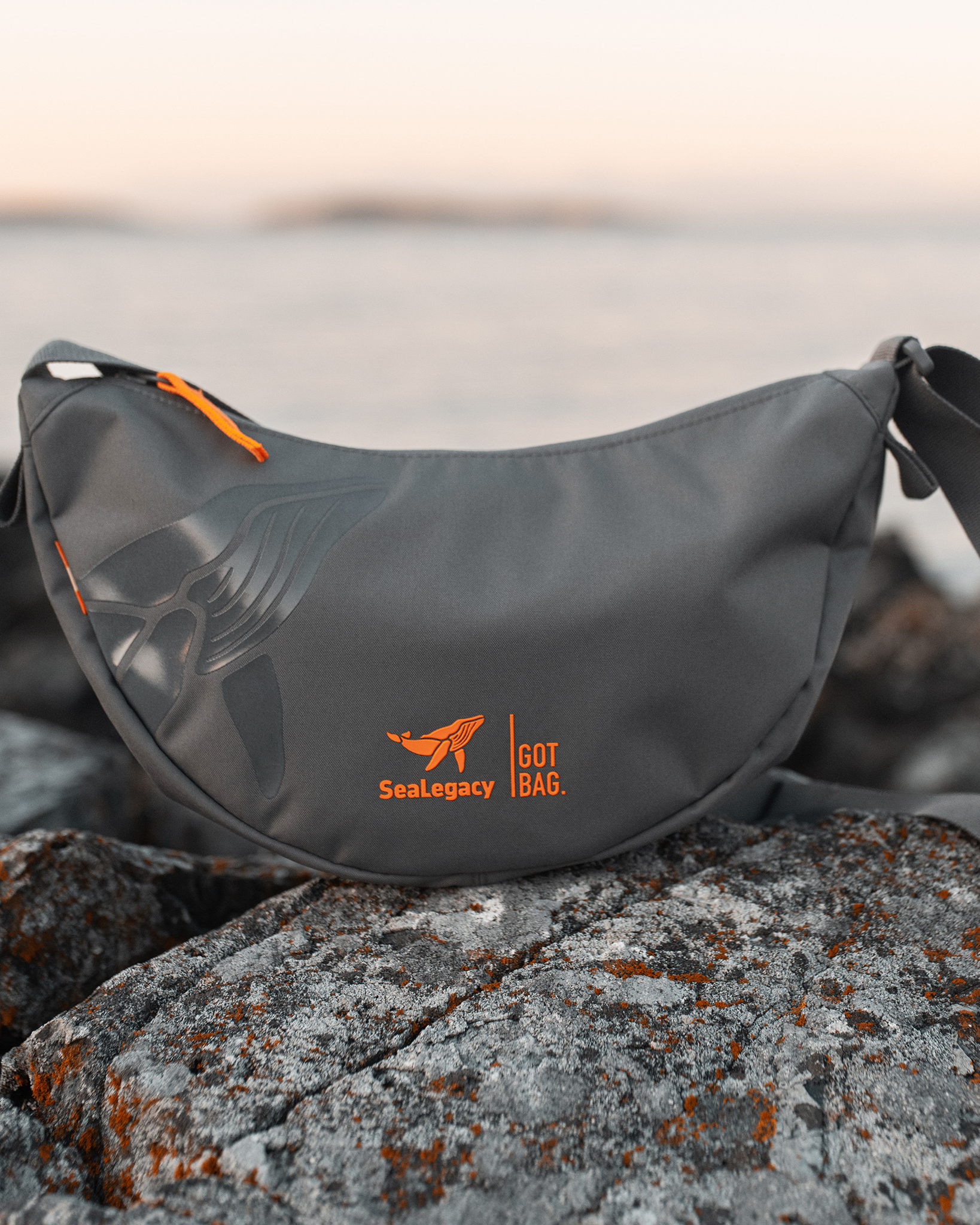 Moon Bag Small – SeaLegacy Edition