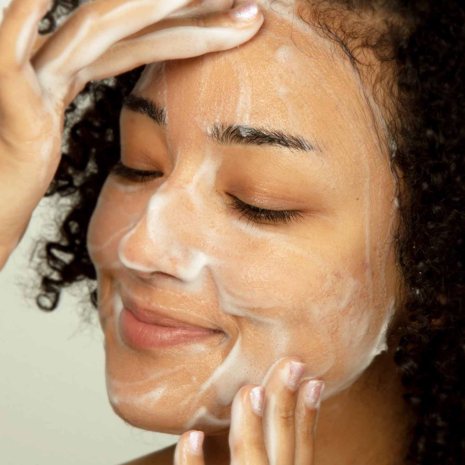 Green Tea Cloud Foam Cleanser