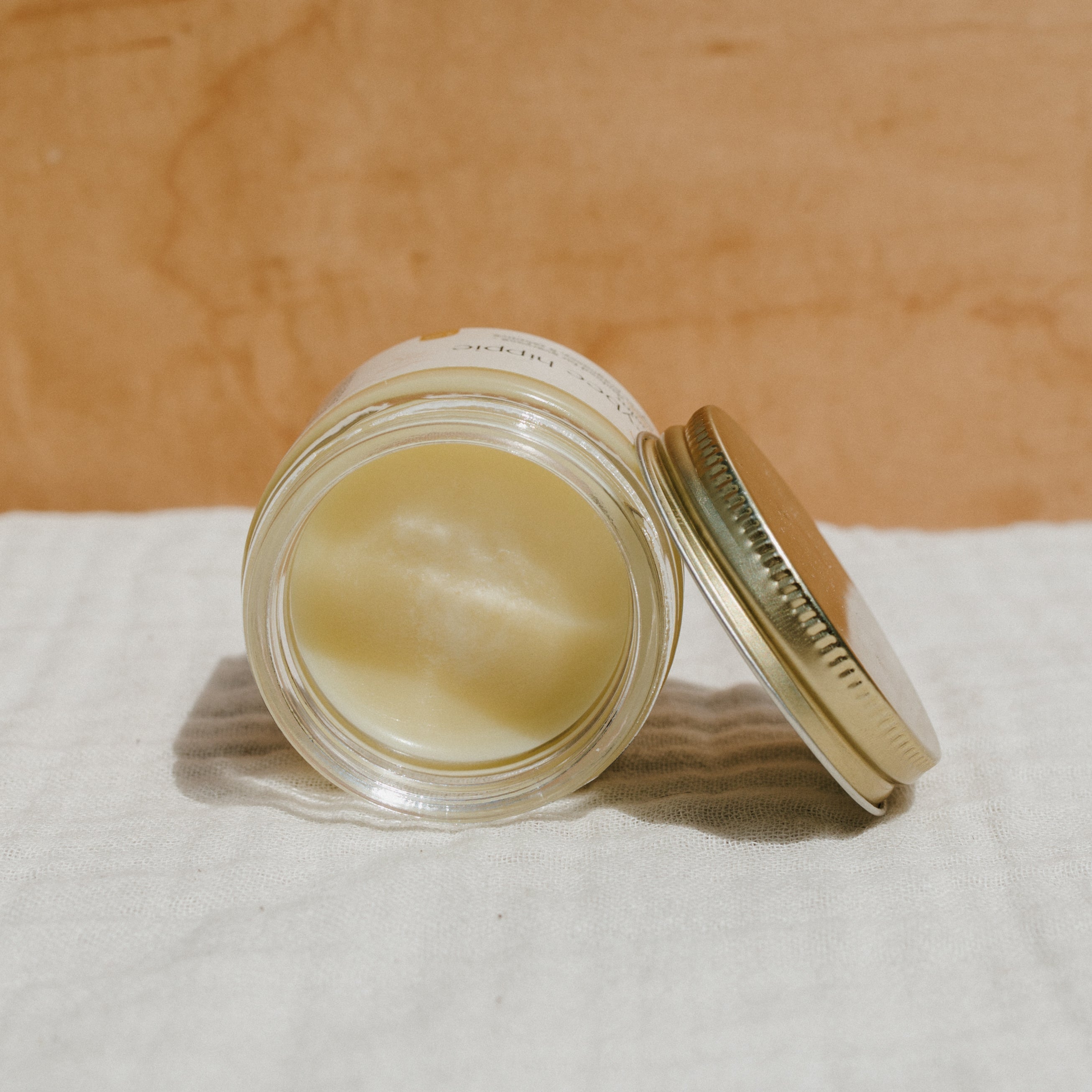 natural mama tallow balm by Honeybee Hippie