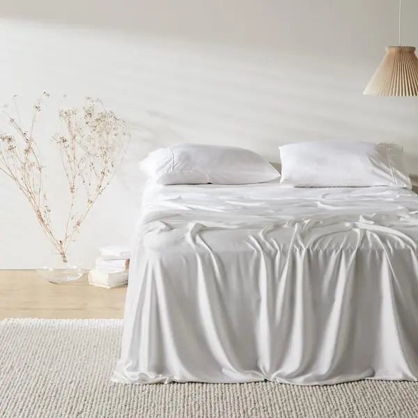 CleanBamboo® Signature Sateen Pillowcase Set by ettitude