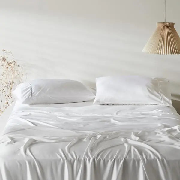 CleanBamboo® Signature Sateen Pillowcase Set by ettitude