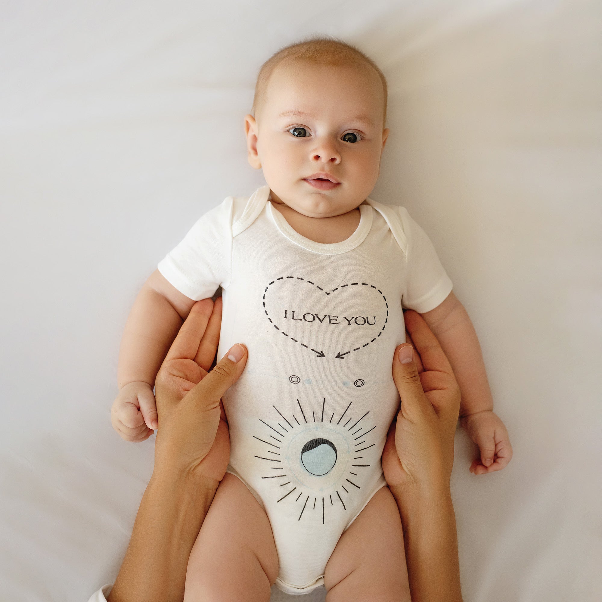 Massage Me! Onesie (0-6 months) by Kahlmi