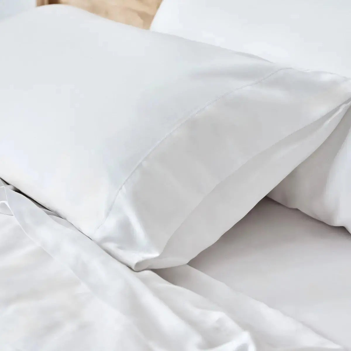 Airy CleanBamboo® Sateen+ Pillowcase Set by ettitude