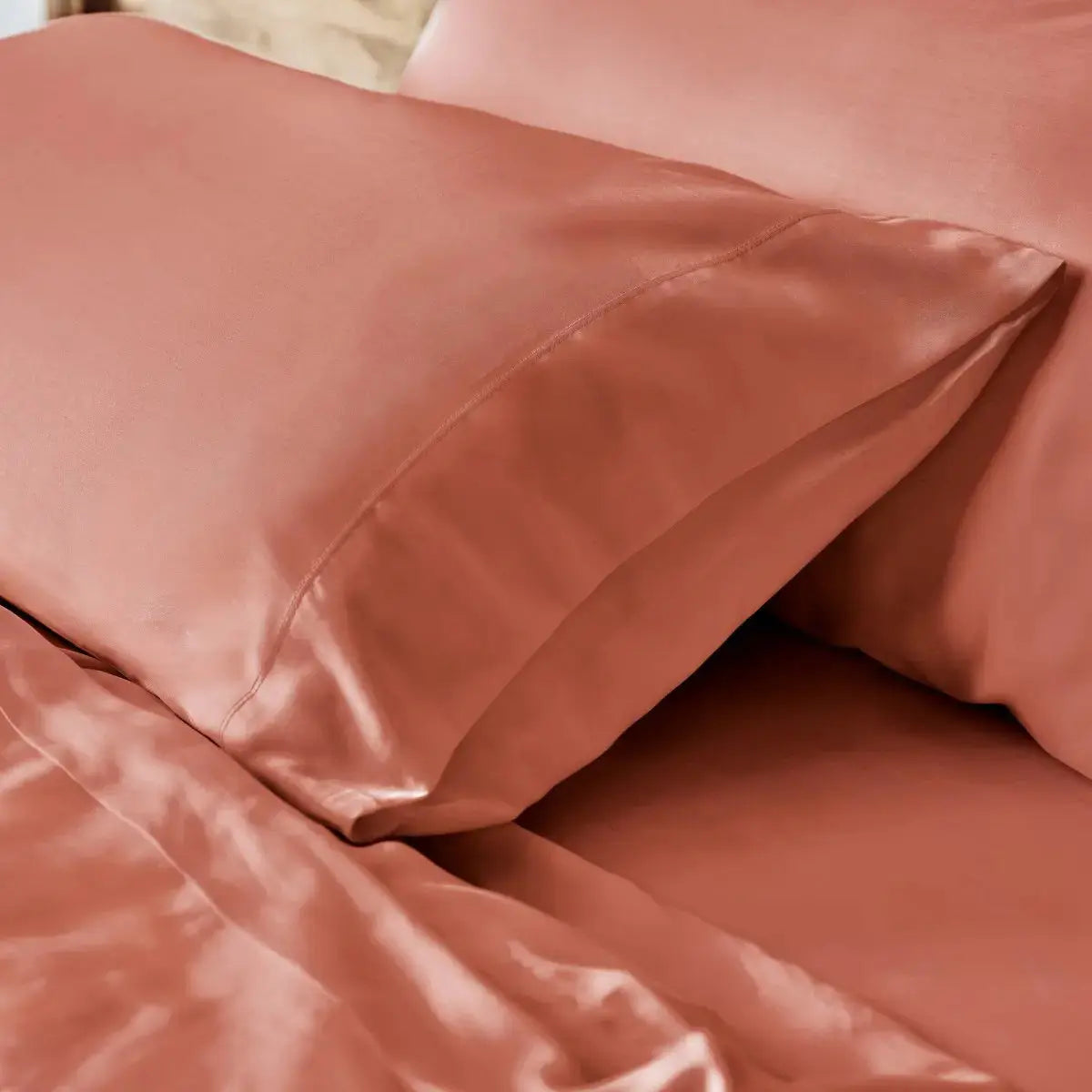 Airy CleanBamboo® Sateen+ Pillowcase Set by ettitude