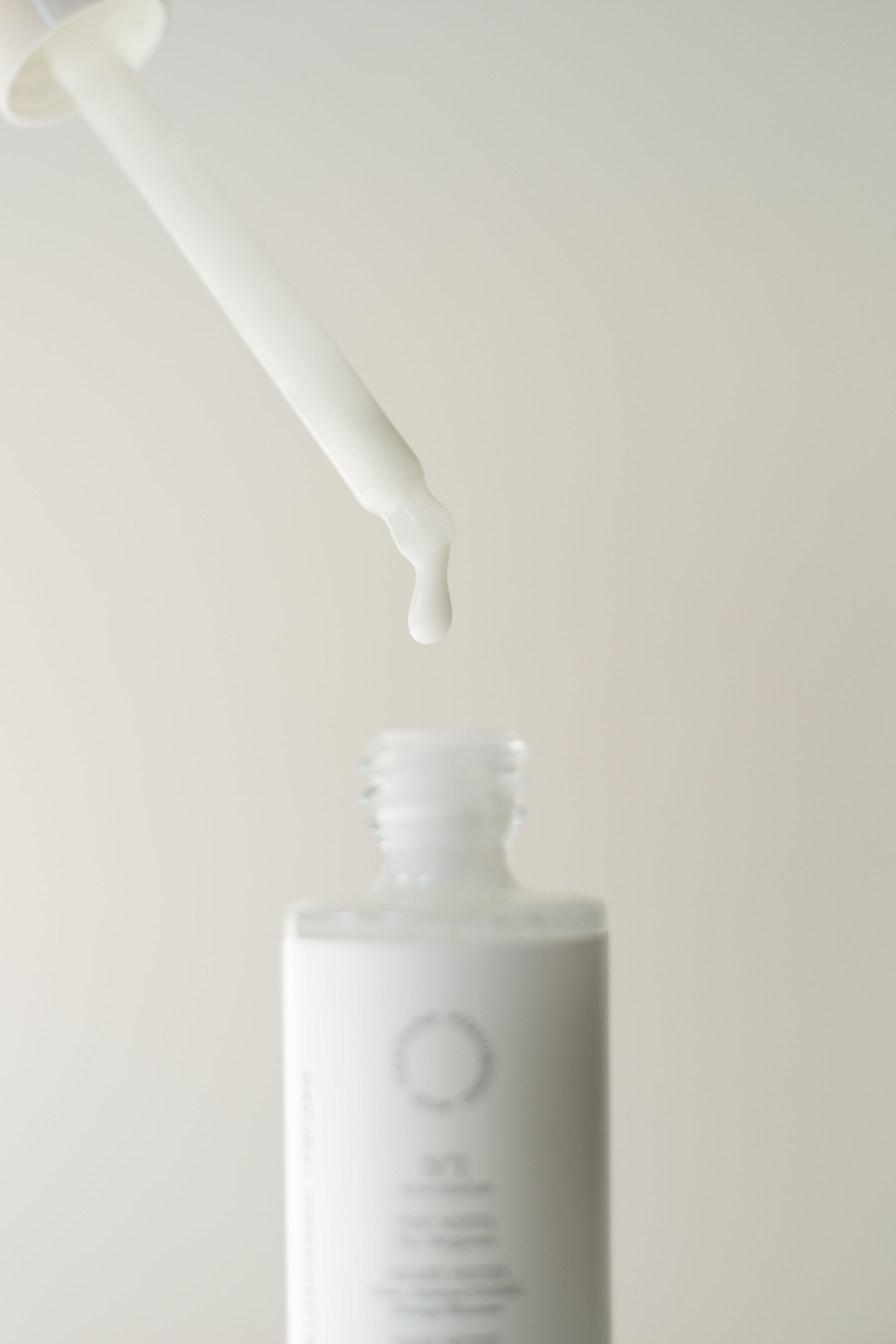 Anti-aging serum apple stem cells by KRAYNA