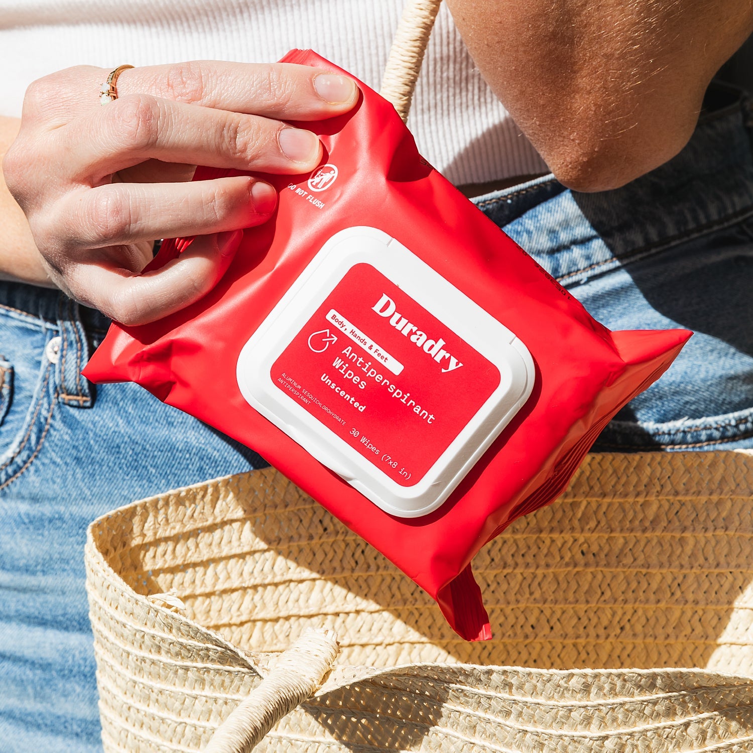 Whole Body Antiperspirant Wipes by Duradry