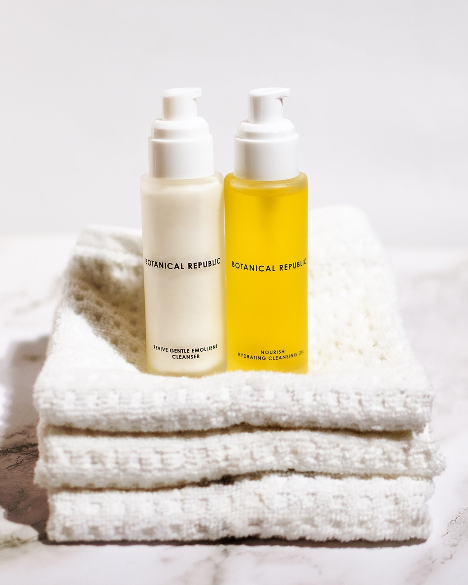 DOUBLE CLEANSING DUO by Botanical Republic
