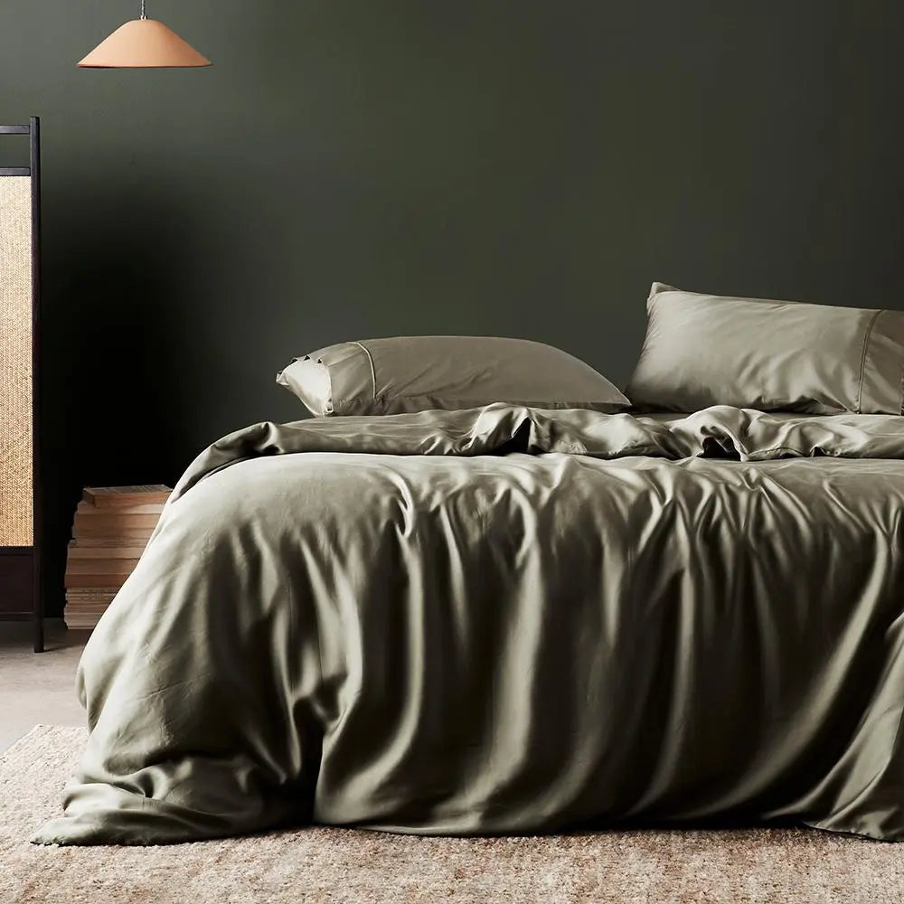 CleanBamboo® Signature Sateen Duvet Cover by ettitude