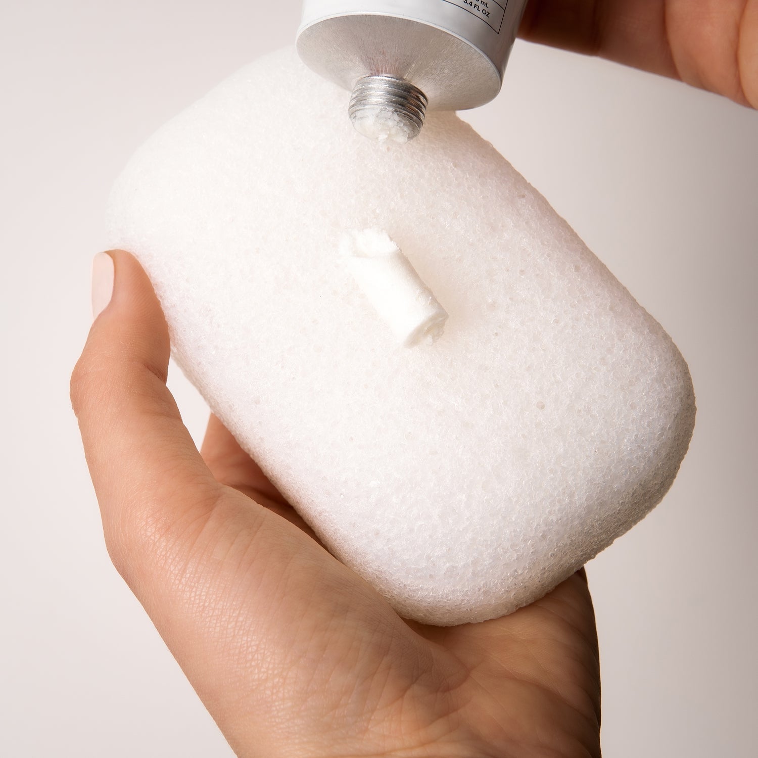 The Compostable Konjac Body Sponge