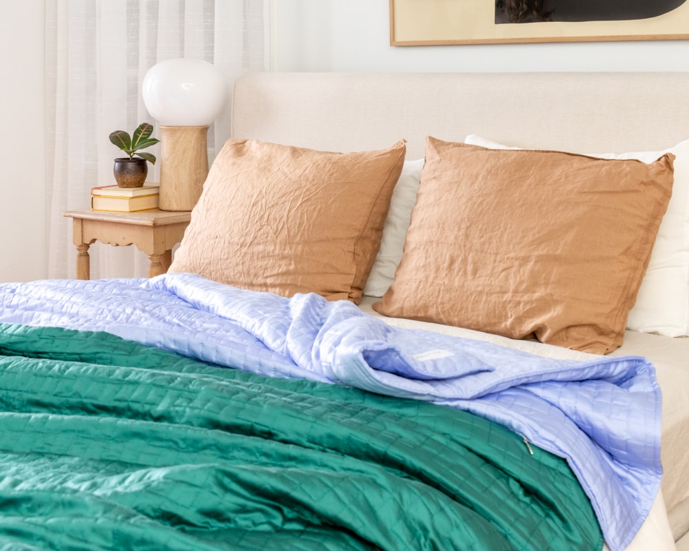 Gravity Cooling Weighted Blanket by Gravity Blankets