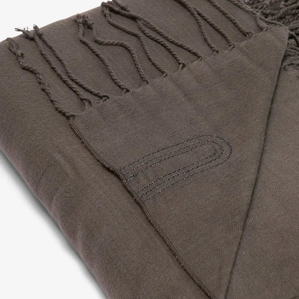 CleanBamboo® Vegan Cashmere Woven Throw Blanket by ettitude