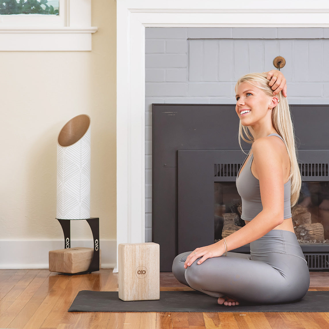 Leaf Out Yoga Mat Tube by Mache