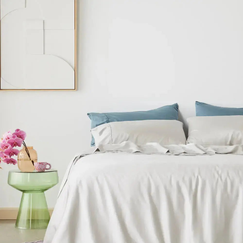 CleanBamboo® Signature Sateen Pillowcase Set by ettitude