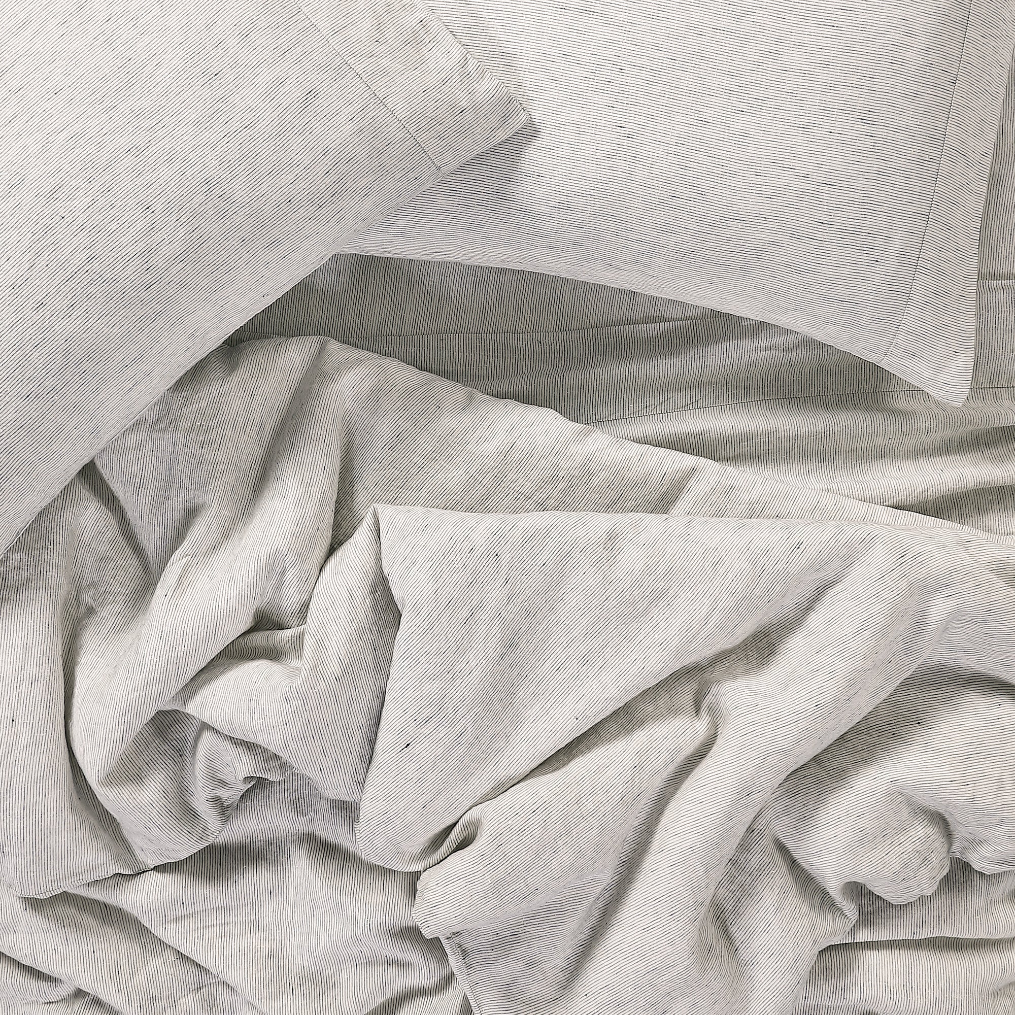 LuxeWeave Linen Duvet Cover