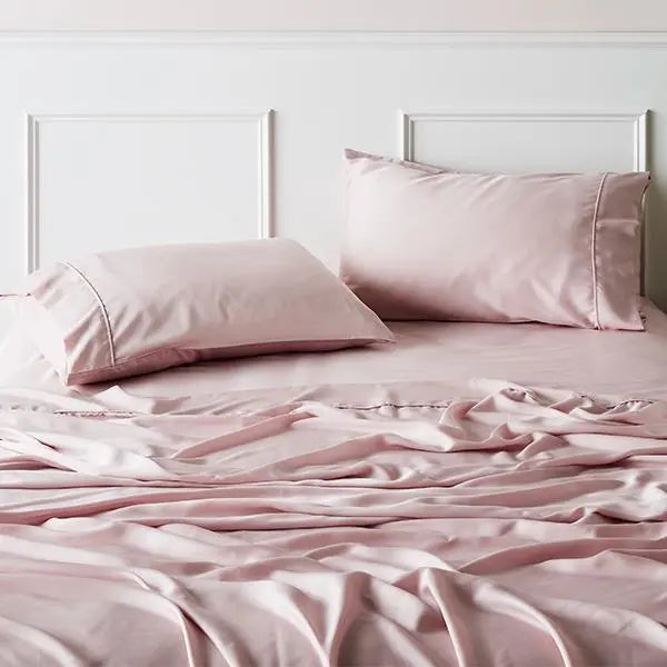 CleanBamboo® Signature Sateen Pillowcase Set by ettitude