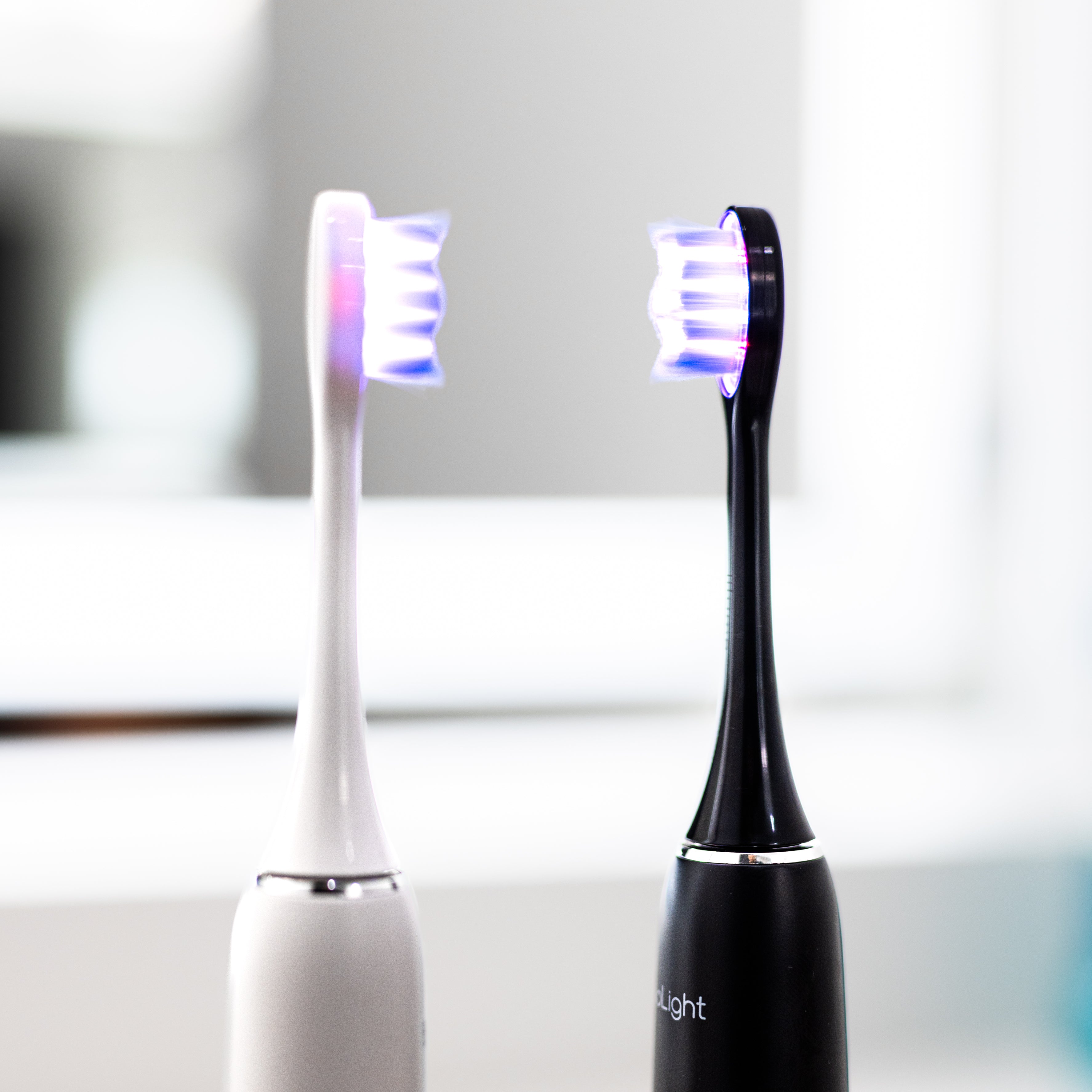 Illume Sonic Toothbrush Replacement Heads with 6 LEDs - Compatible with Illume Brush