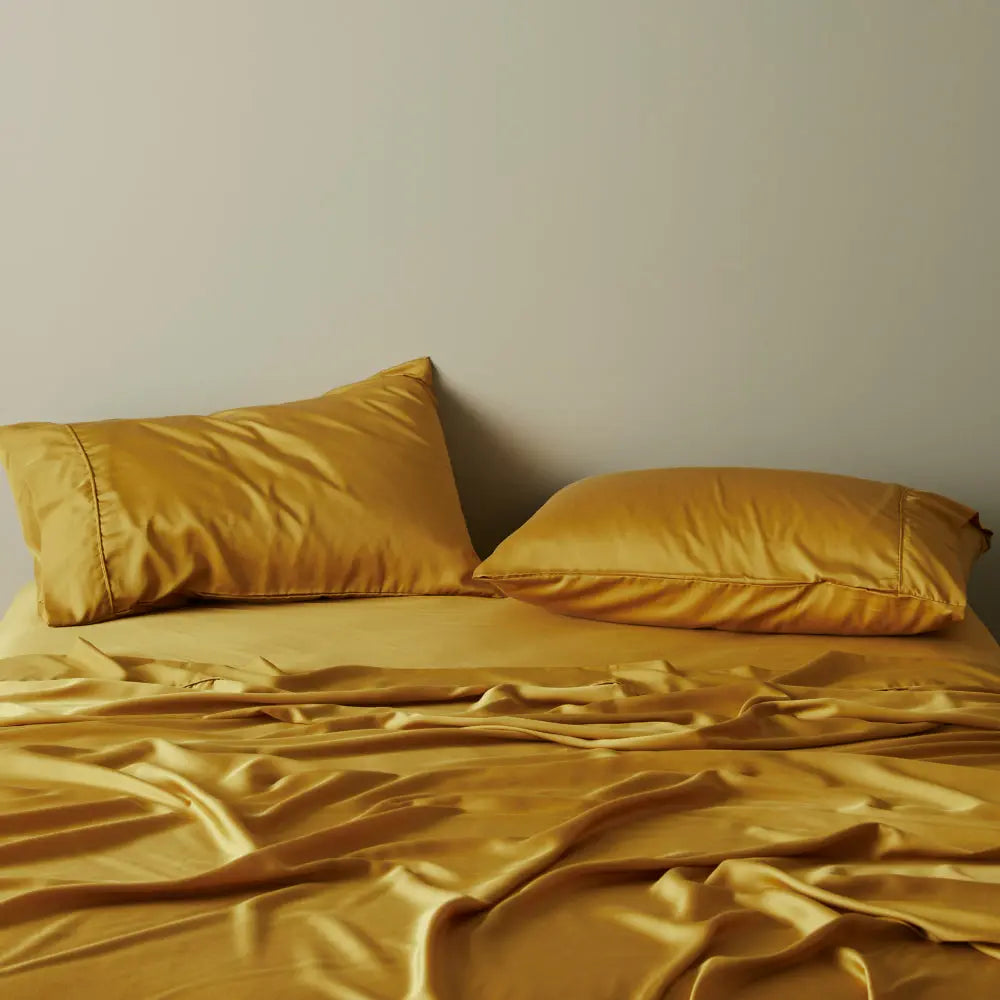 CleanBamboo® Signature Sateen Pillowcase Set by ettitude