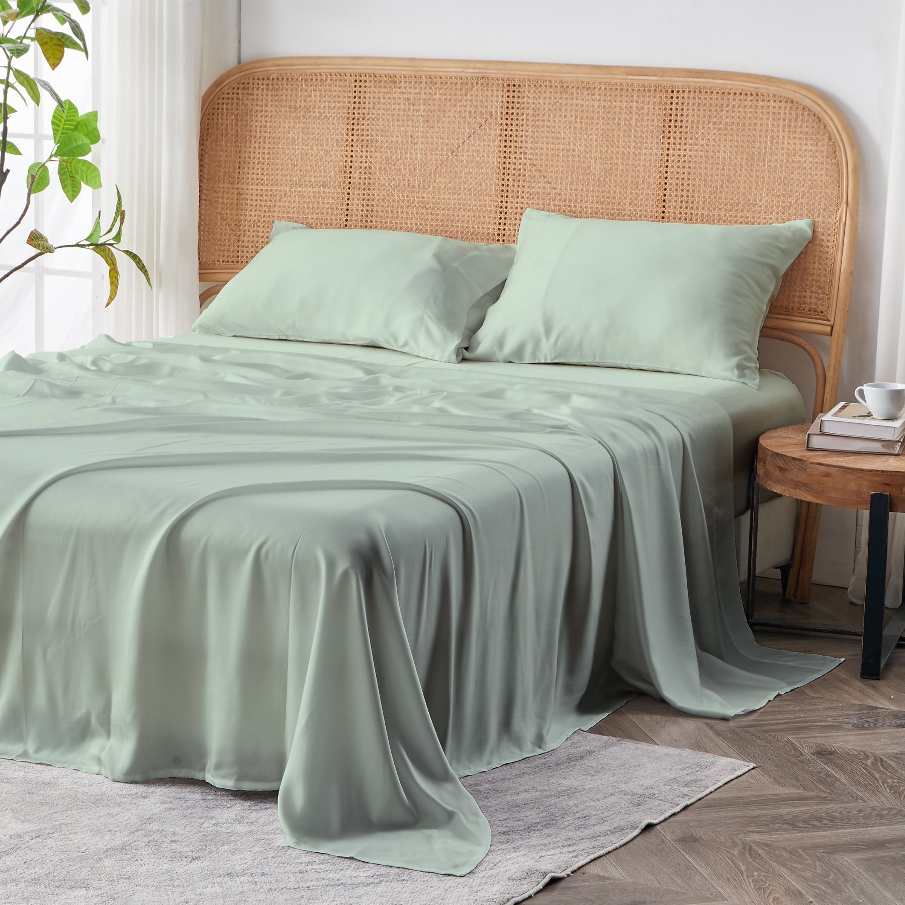 AiryWeight Eucalyptus Sheet Set