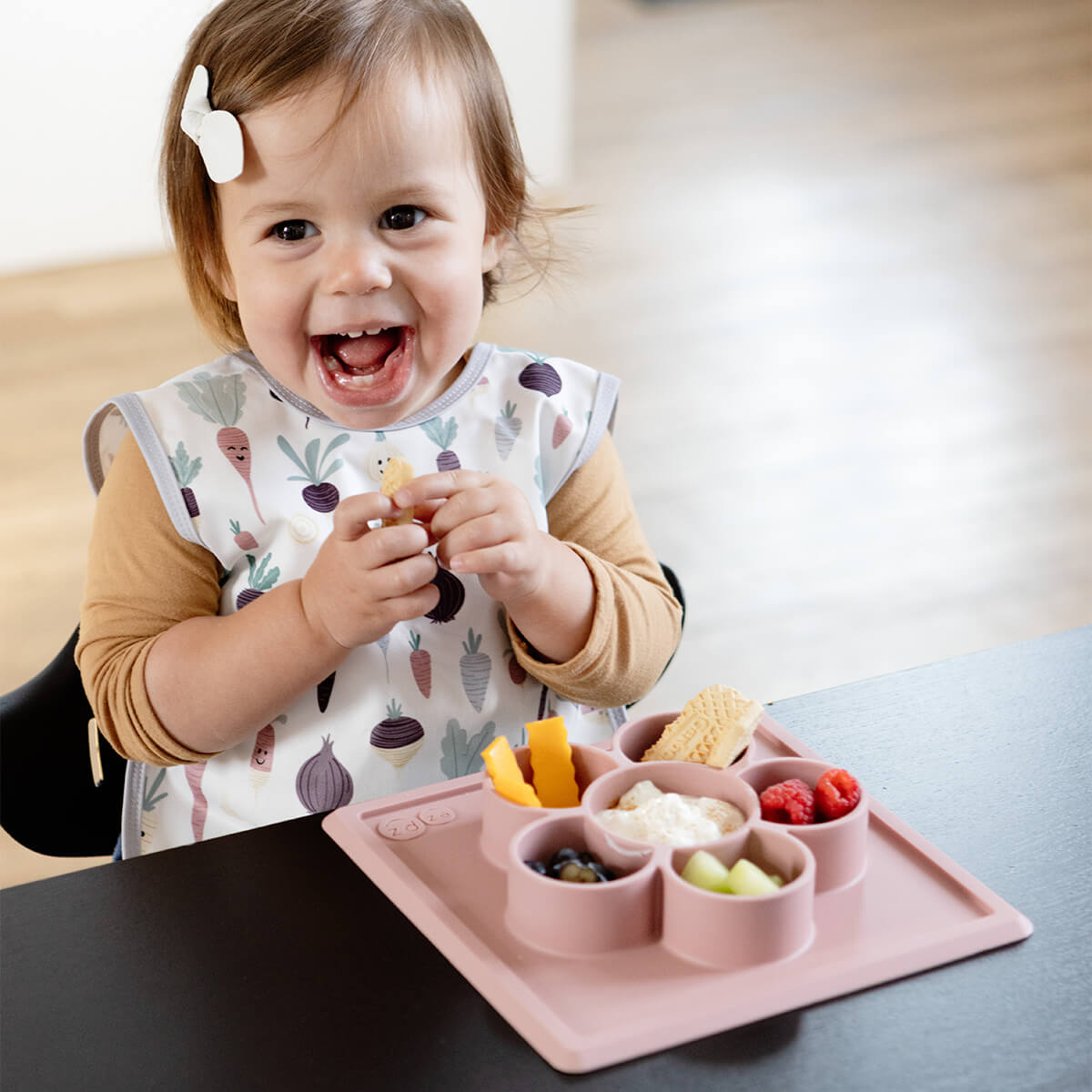 Mini Play Mat by ezpz