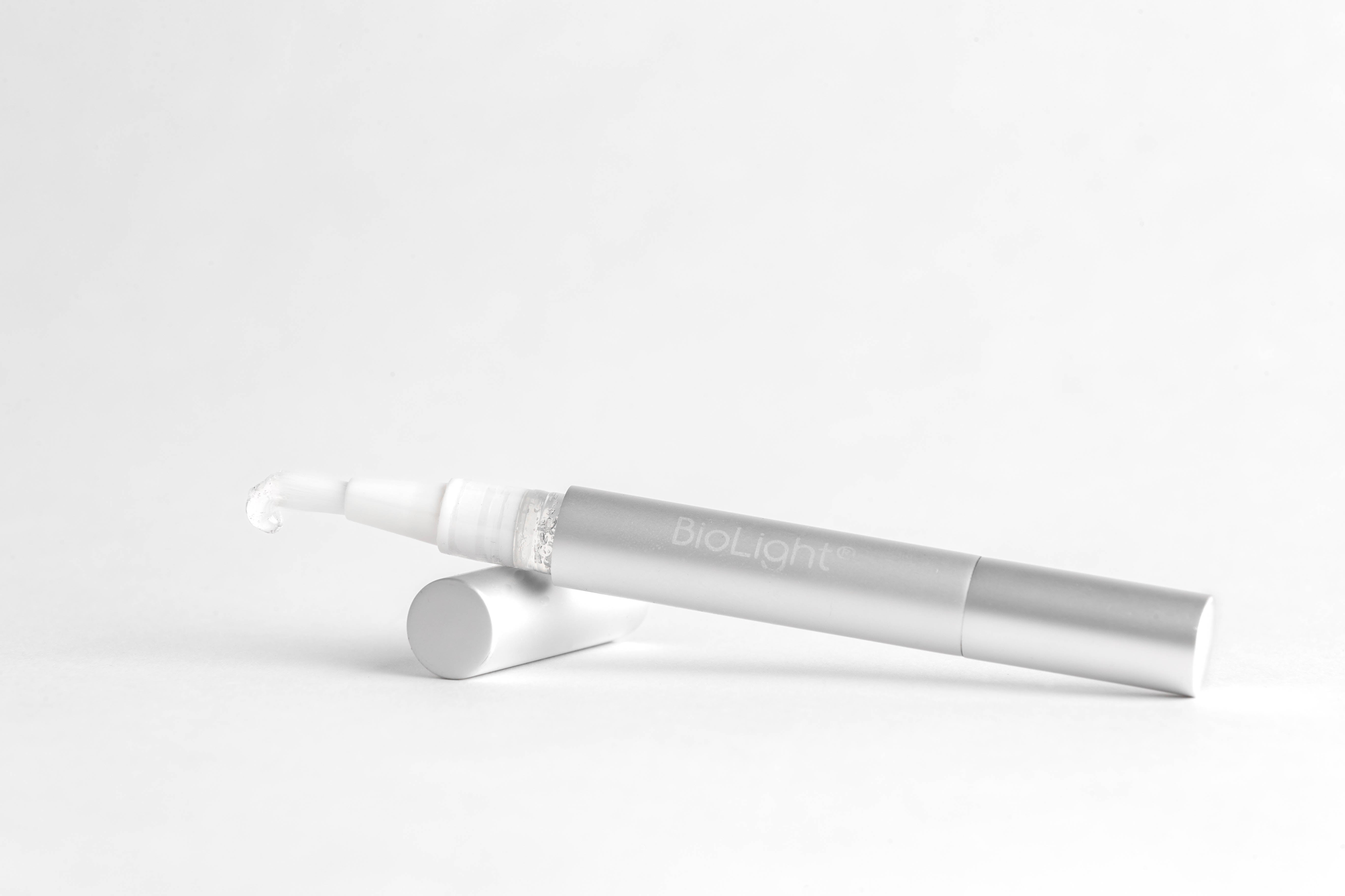 Guardian+ Oral Device with Patent-Pending Blue & Red/NIR Light for Teeth Whitening & Oral Health