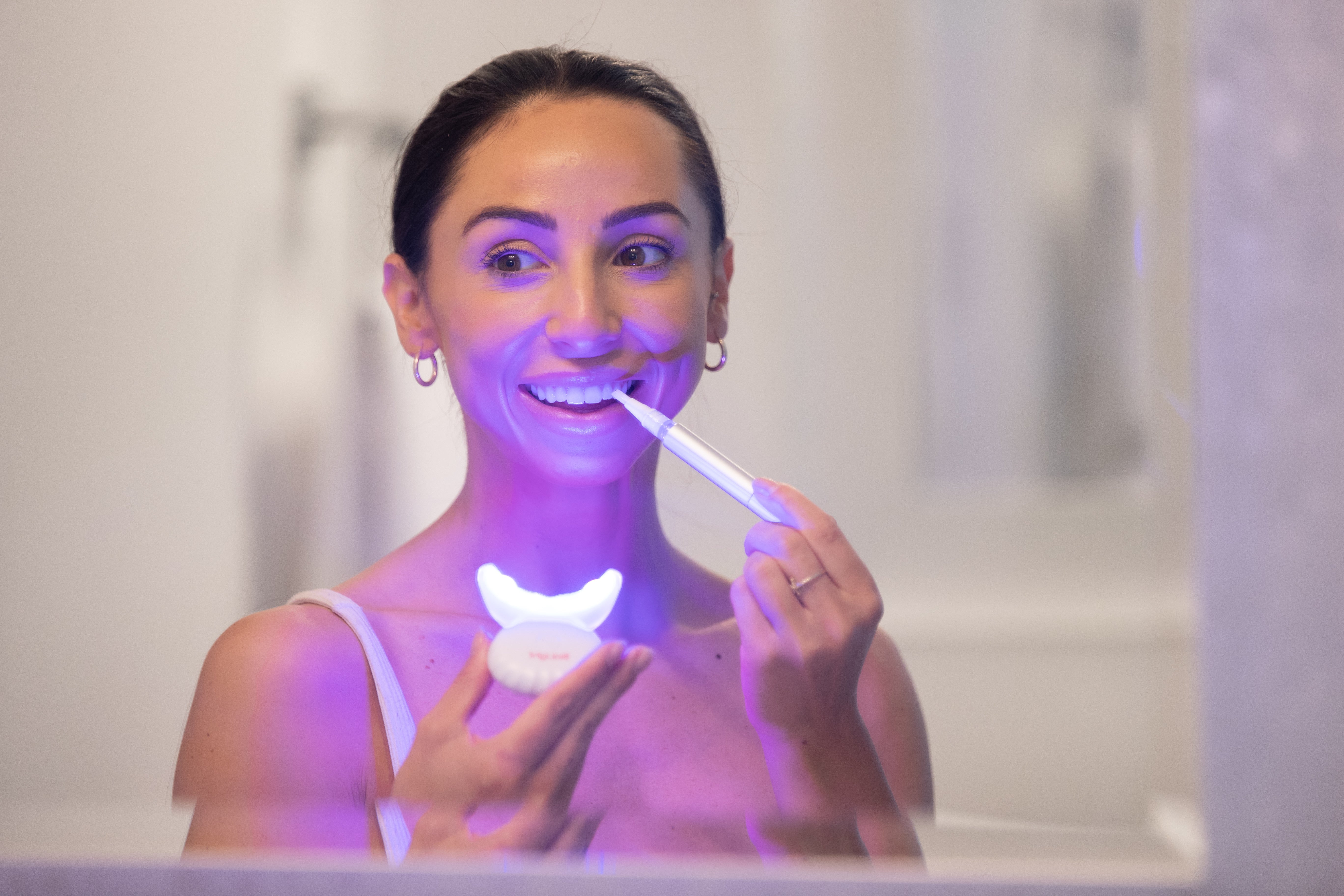 Guardian+ Oral Device with Patent-Pending Blue & Red/NIR Light for Teeth Whitening & Oral Health