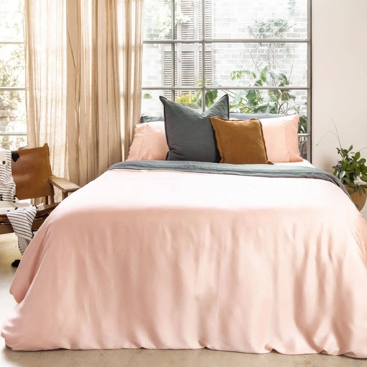 CleanBamboo® Signature Sateen Duvet Cover by ettitude