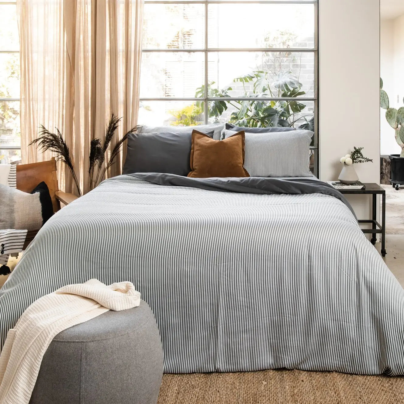 CleanBamboo® Signature Sateen Duvet Cover by ettitude