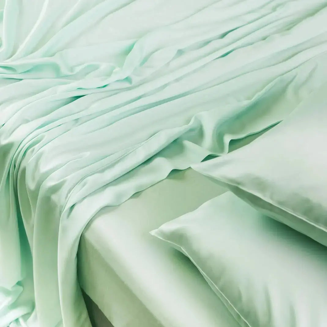 CleanBamboo® Signature Sateen Flat Sheet by ettitude