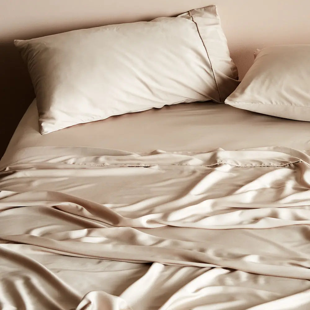 CleanBamboo® Signature Sateen Pillowcase Set by ettitude