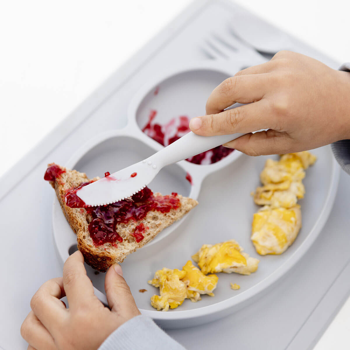 Happy Utensils by ezpz