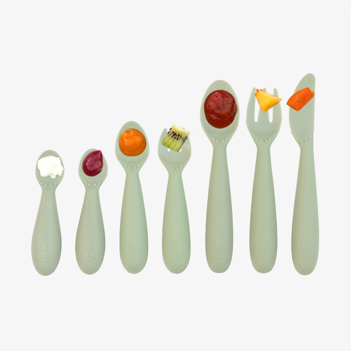 Developmental Utensil Set by ezpz