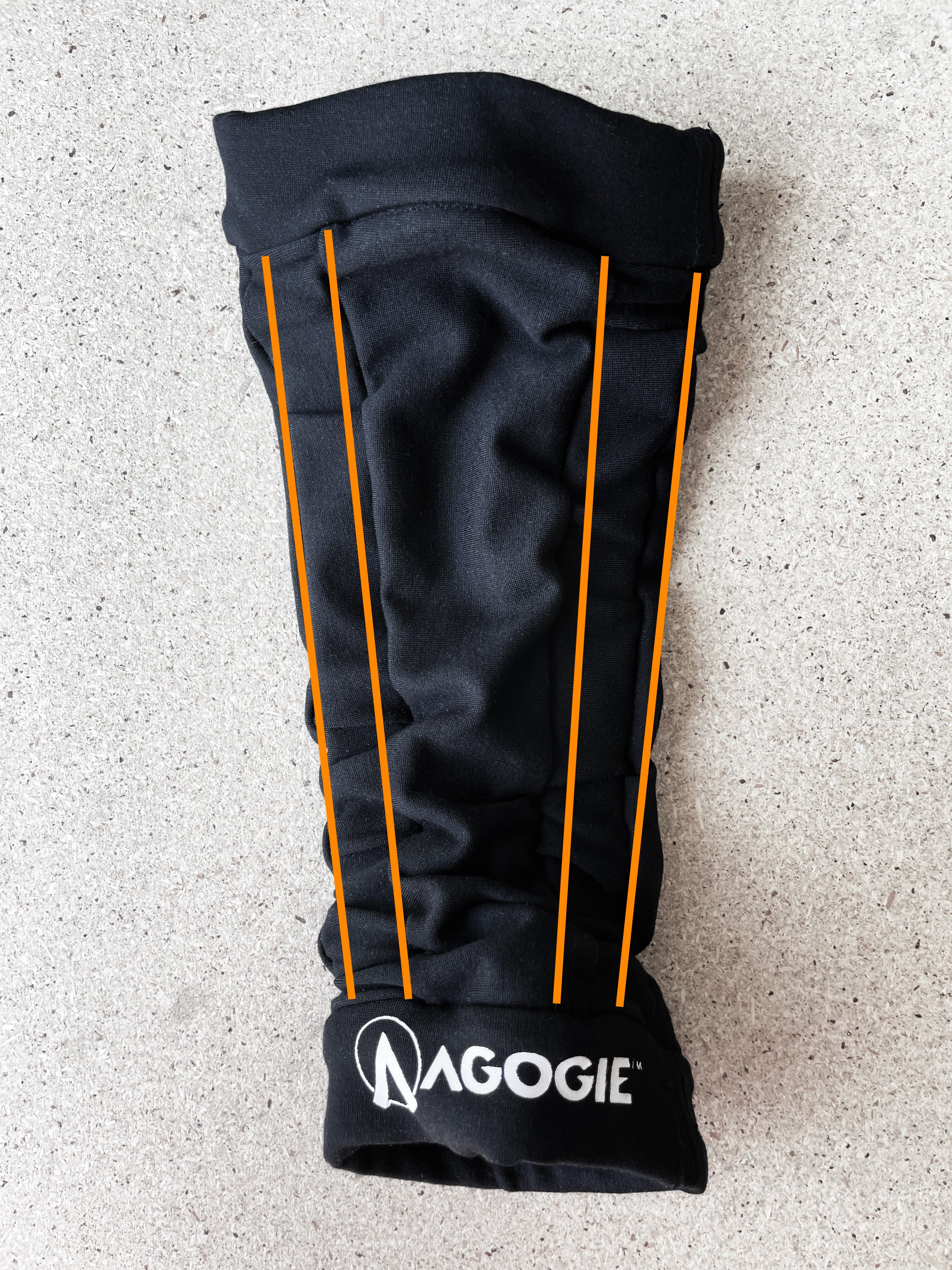 AGOGIE Resistance Band Elbow Sleeve - Men by AGOGIE