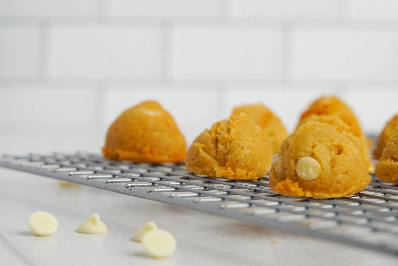 White Chocolate Macadamia Keto Cookie Bites by ChipMonk Baking