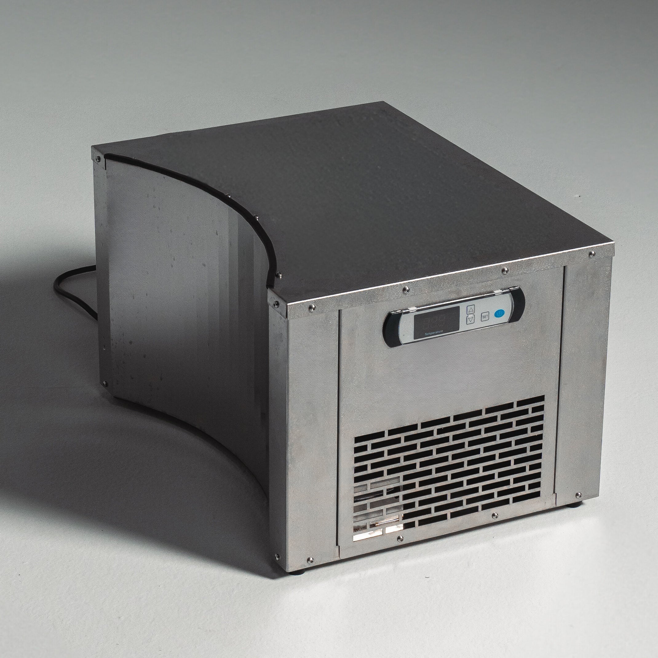 Pro Curve Chiller