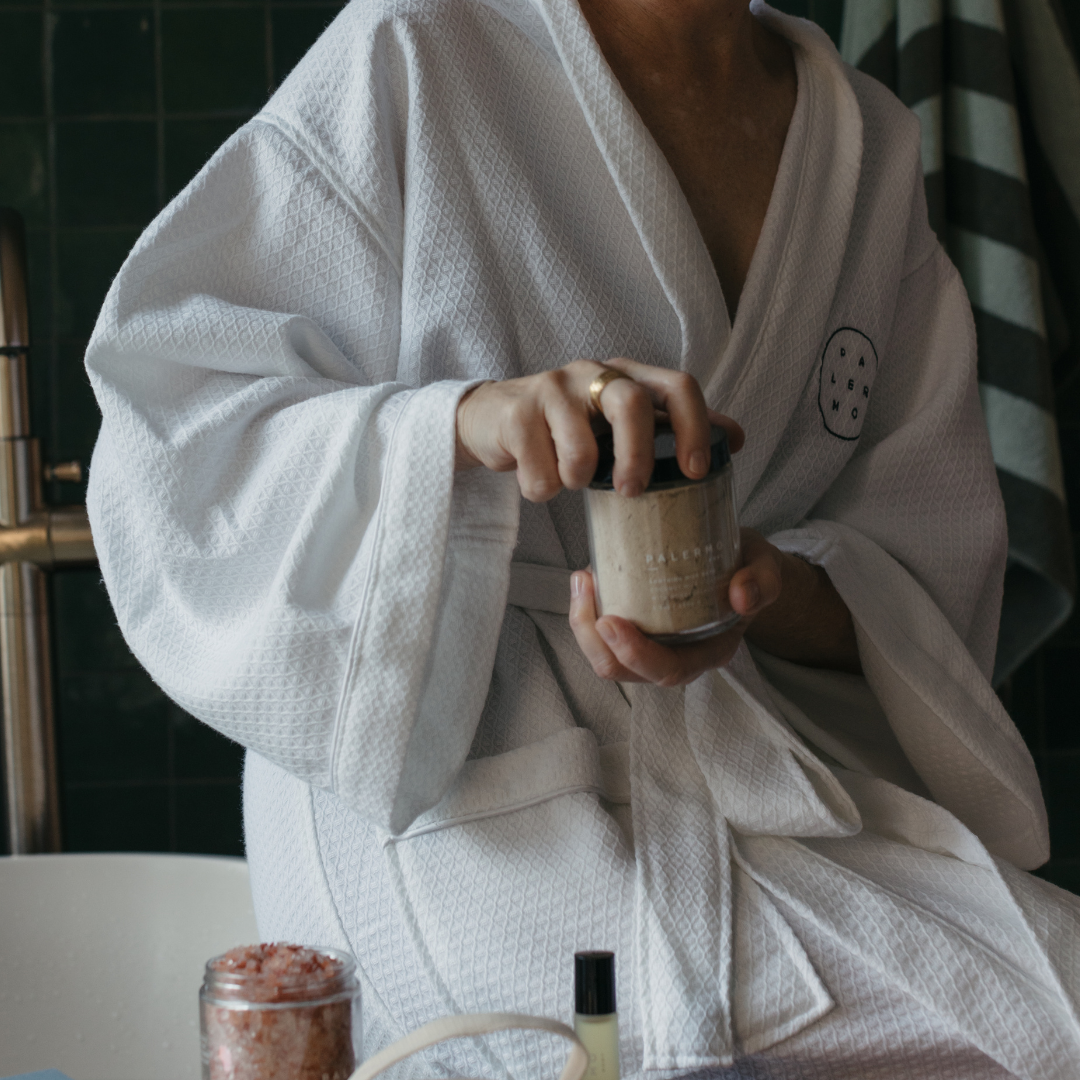 Soothing Milk Bath by Palermo Body