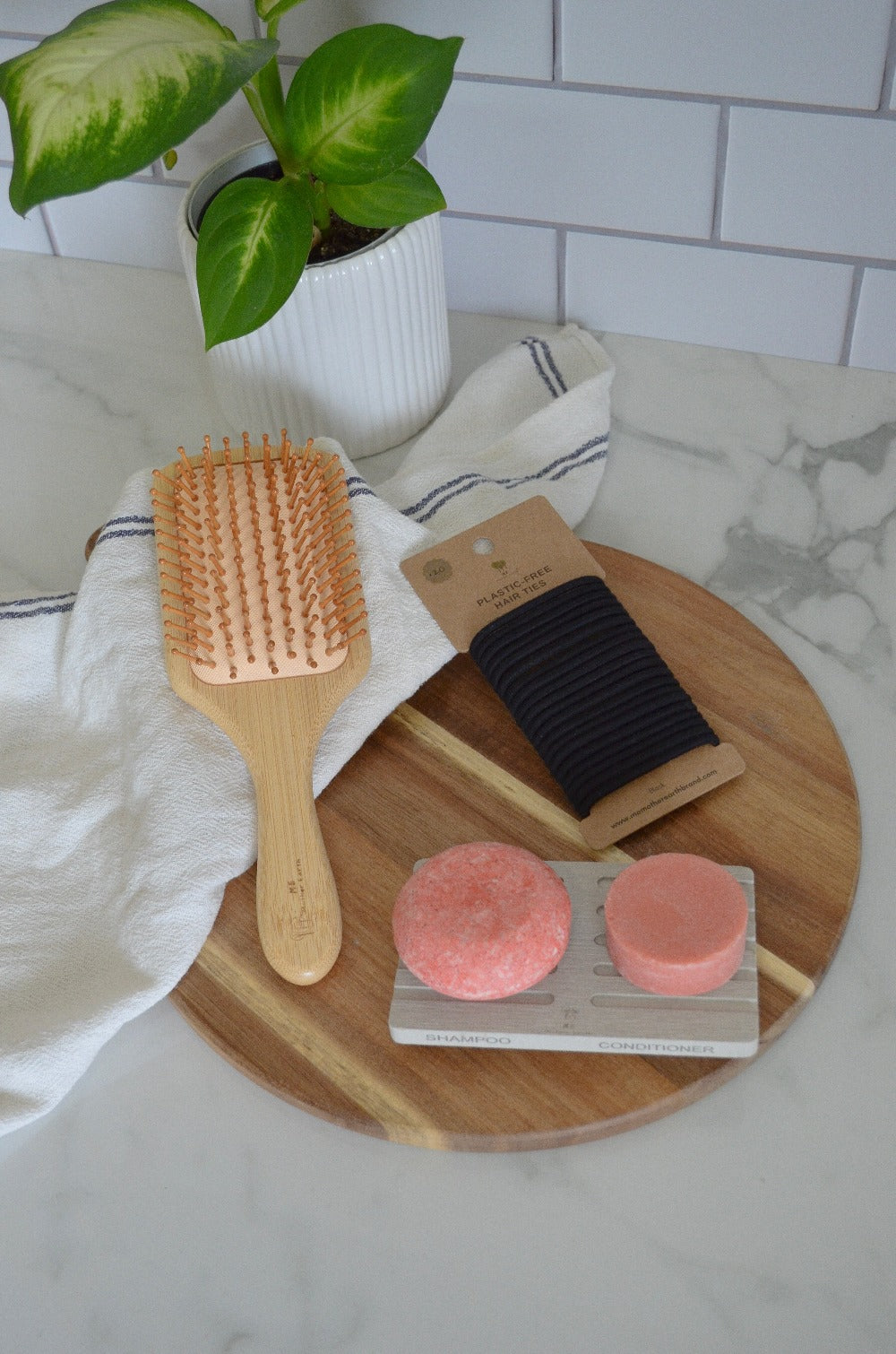Plastic-Free Hair Care Gift Set