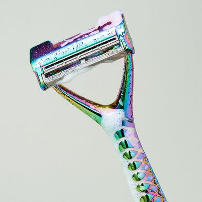 LEAF TWO RAZOR PRISM