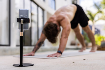 Glow: Portable Red Light Therapy Device - Slimmest Handheld Solution for On-the-Go Relief