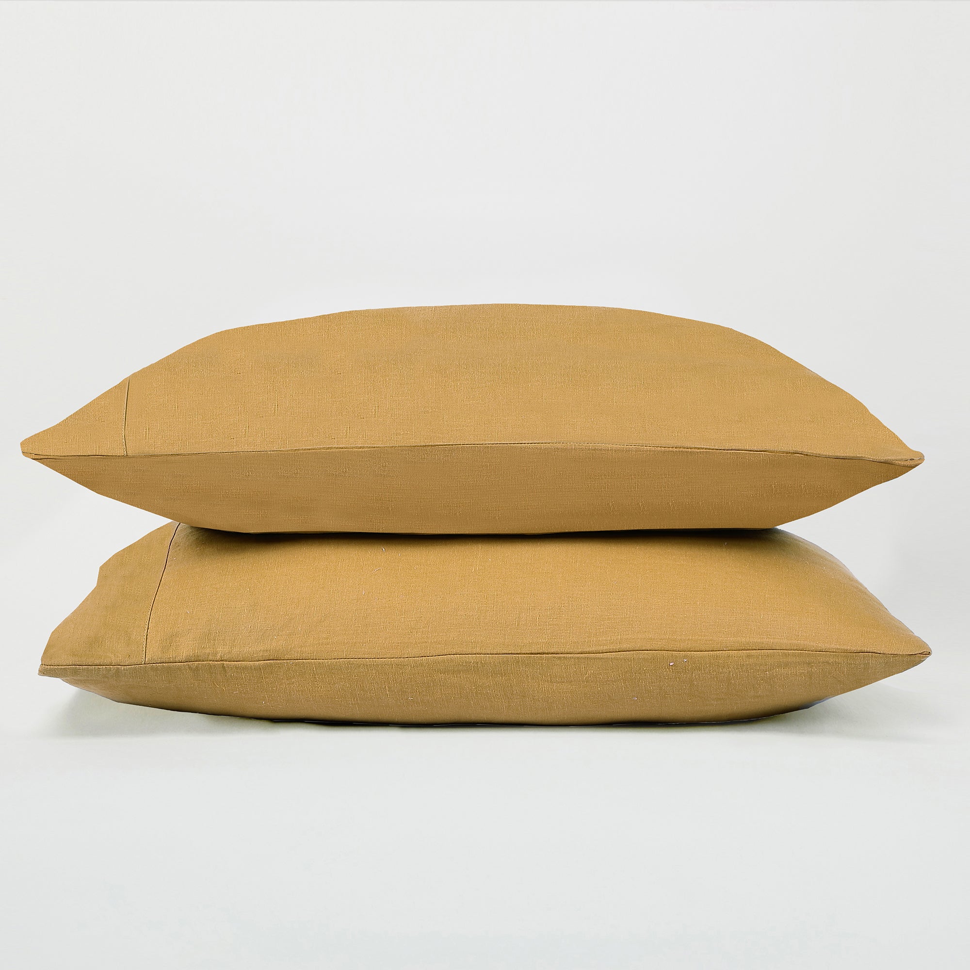 LuxeWeave Linen Pillowcase Set