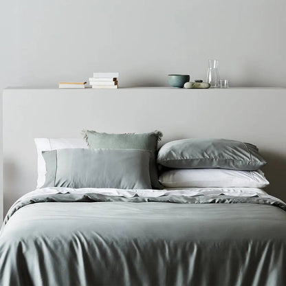 CleanBamboo® Signature Sateen Pillowcase Set by ettitude
