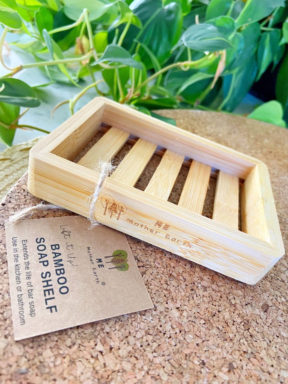 Lift it Up! Bamboo Soap Dish