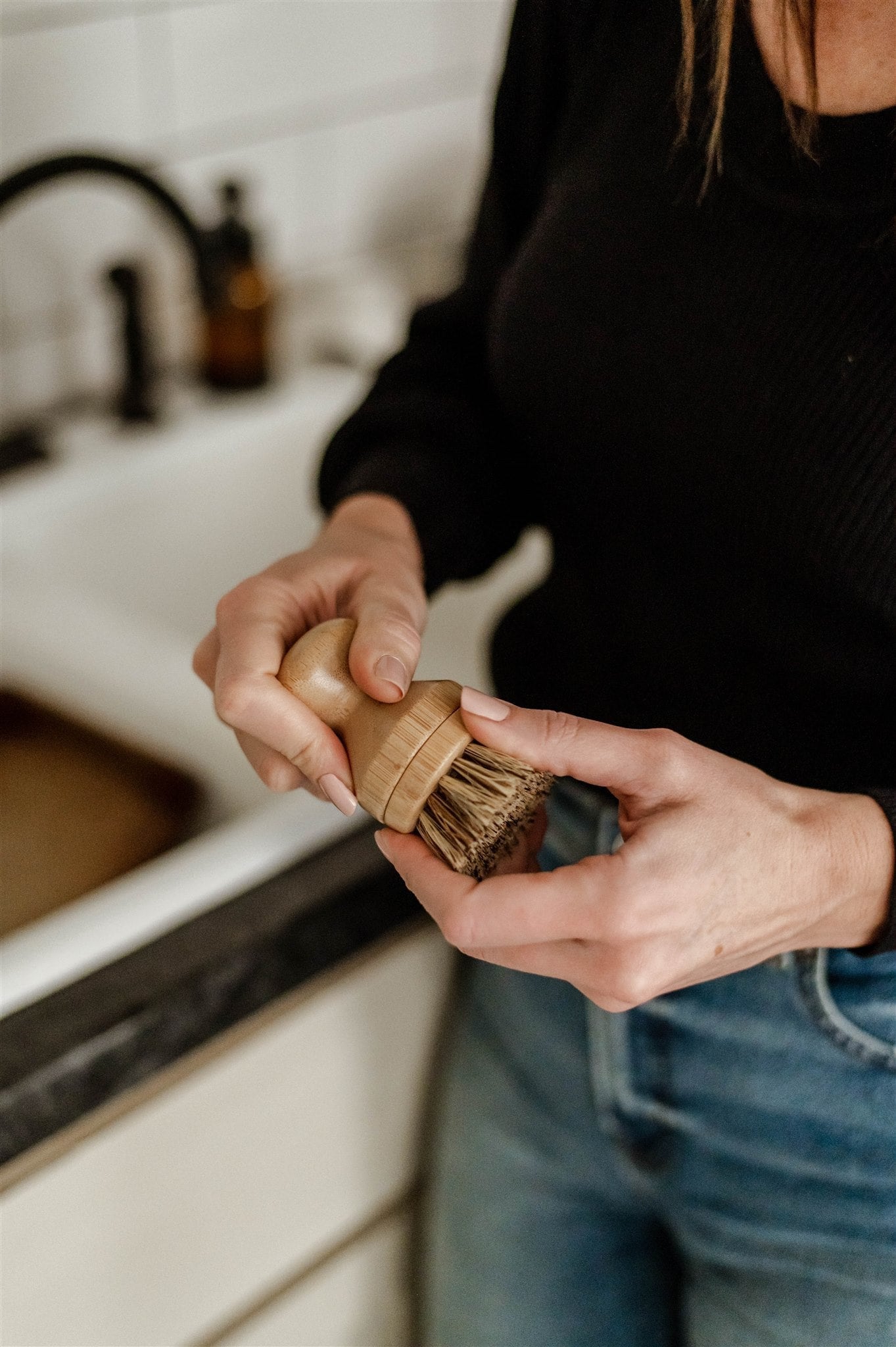 Scrub Brush for Pots and Pans