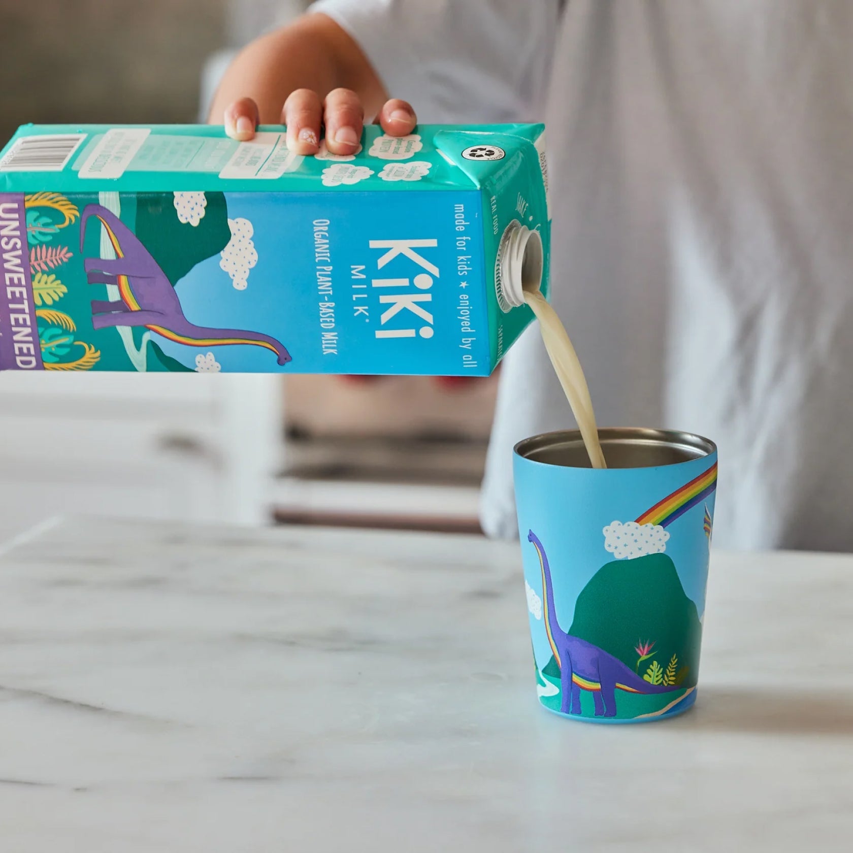 Unsweetened Kiki Milk • 32 fl oz • Pack of 6 by Kiki Milk