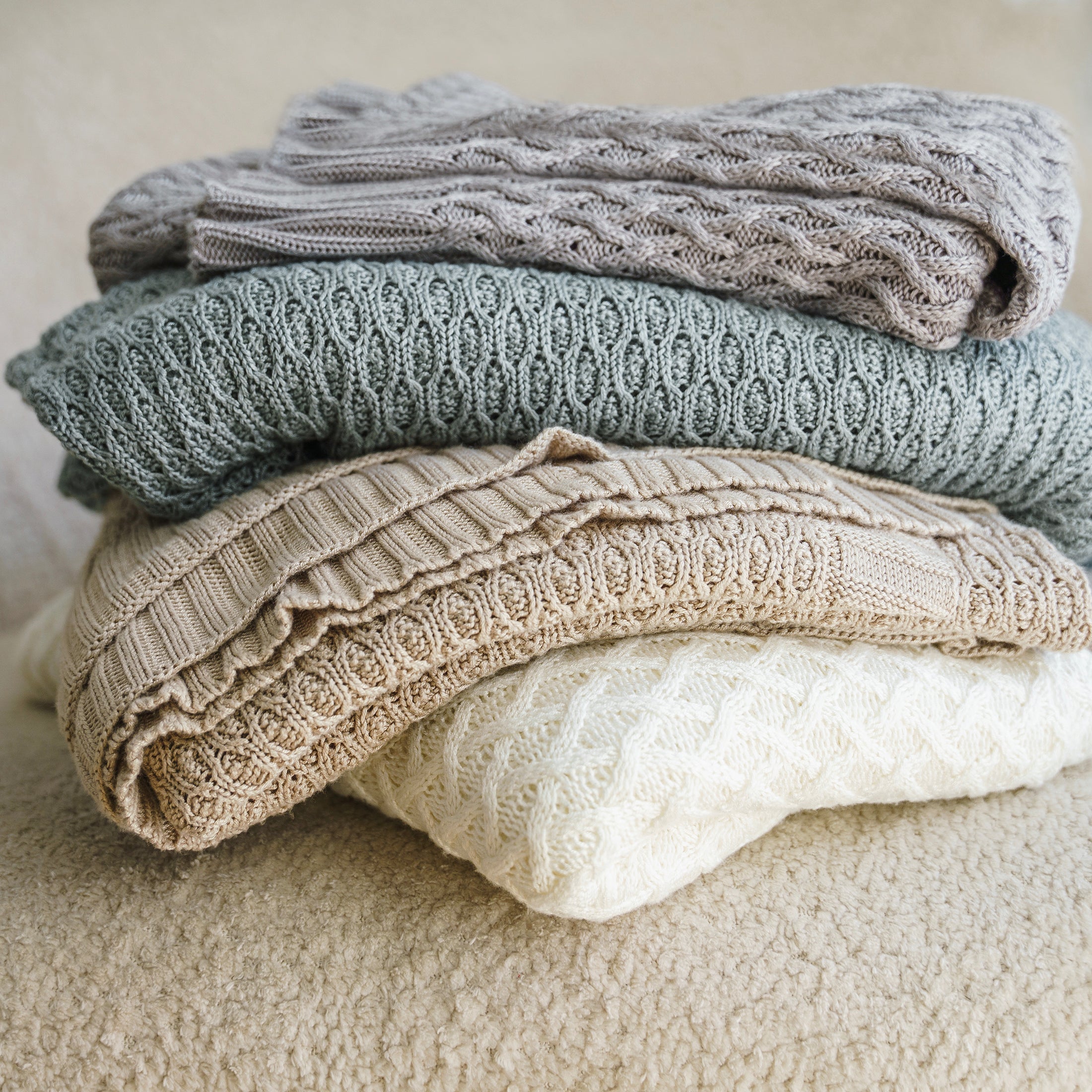 Knitted Throw